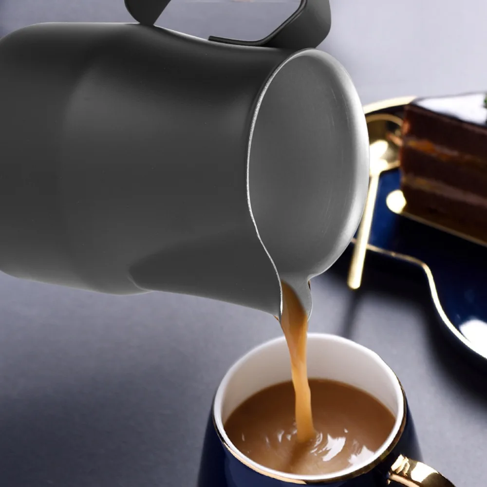 Jugs Stainless Steel Milk Frothing Cup Black Durable Milk Frothing Pitcher 500ml Milk Pitcher Coffee Shop
Jugs Stainless Steel Milk Frothing Cup Black Durable Milk Frothing Pitcher 500ml Milk Pitcher Coffee Shop