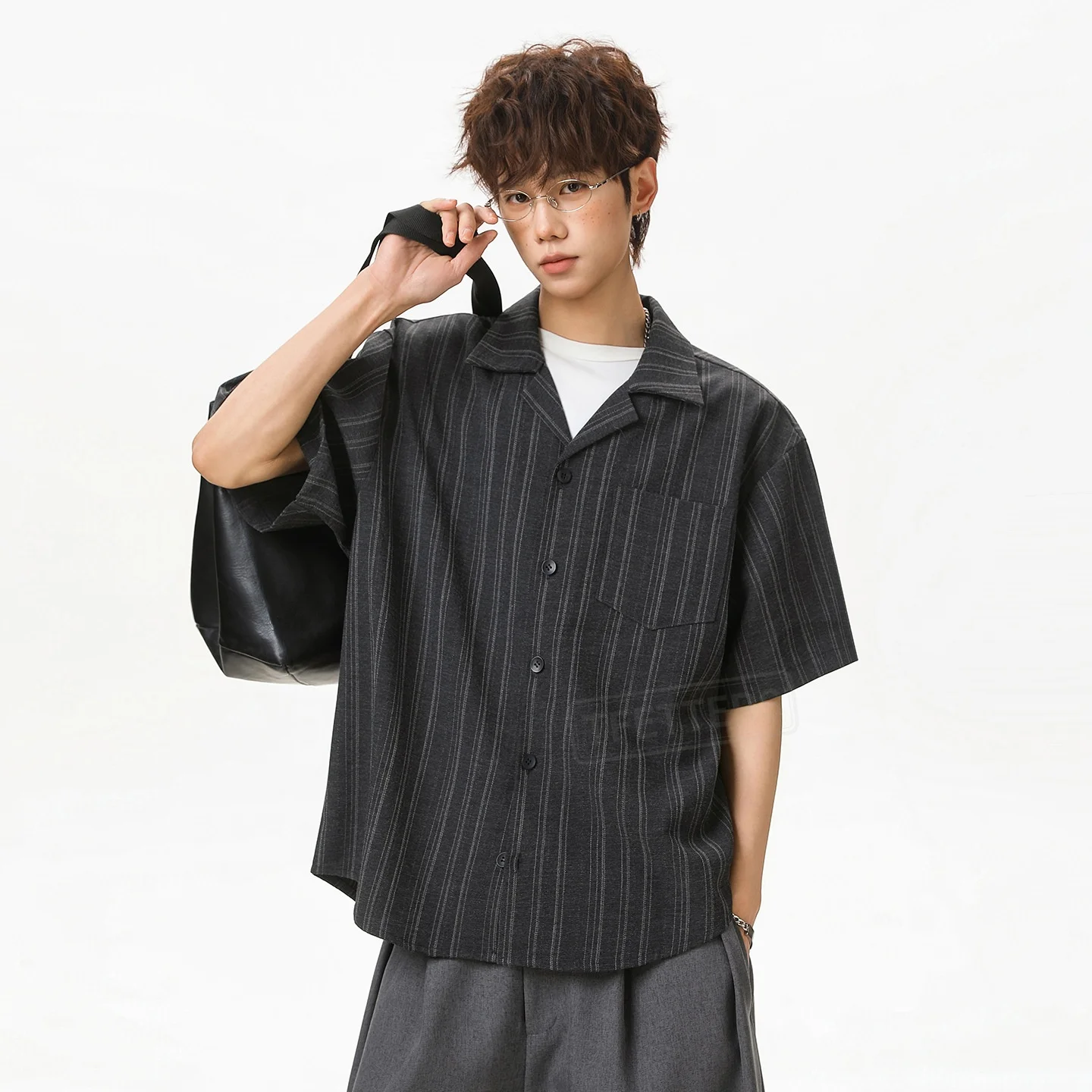 TFETTERS 2026 Summer Men's Old Money Striped Cuban Collar Shirt Contrast Stripe Loose Comfortable Versatile Male Casual Shirts
TFETTERS 2026 Summer Men's Old Money Striped Cuban Collar Shirt Contrast Stripe Loose Comfortable Versatile Male Casual Shirts