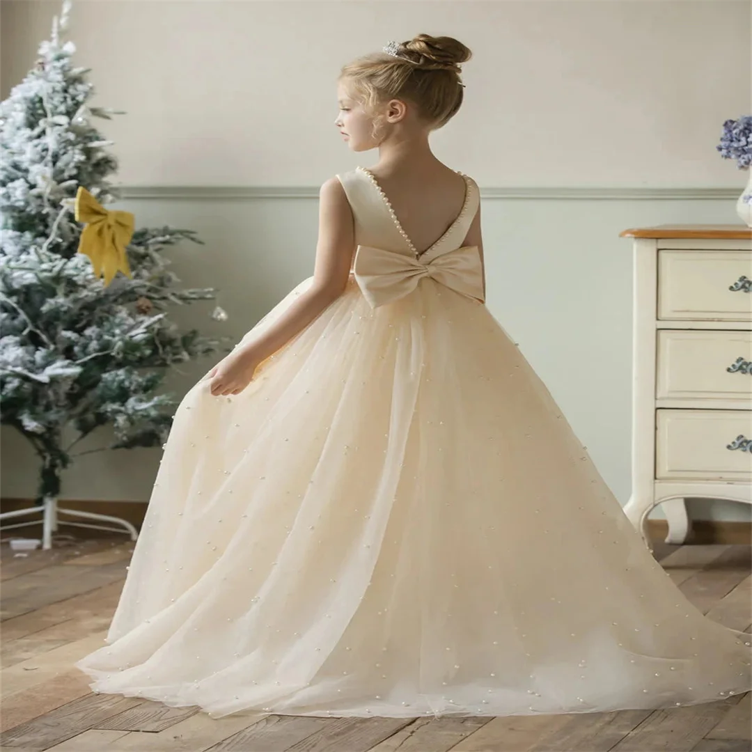 Customized Champagne Flower Girl Dress For Wedding Pearls Puffy Tulle With Bow Puffy Ball Gown Kids Birthday First Communion
Customized Champagne Flower Girl Dress For Wedding Pearls Puffy Tulle With Bow Puffy Ball Gown Kids Birthday First Communion