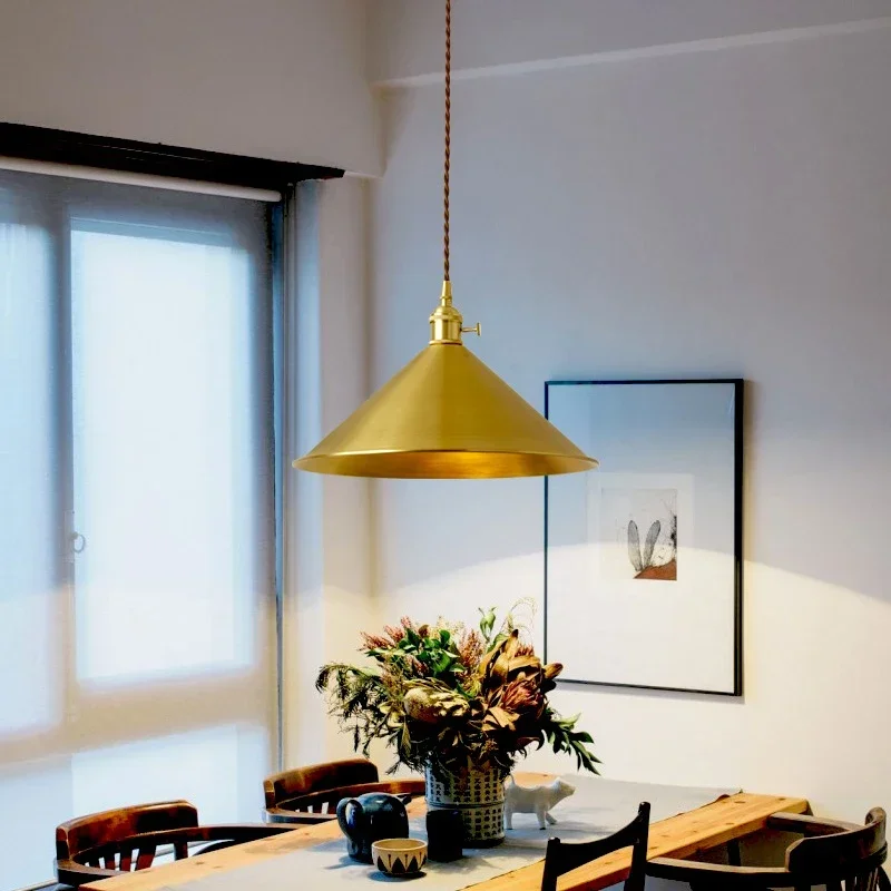 Nordic All Copper Brass Small Chandelier Gold Simple Restaurant Bar Creative Bedroom Bedside Chandelier Post-modern Light Luxury
Nordic All Copper Brass Small Chandelier Gold Simple Restaurant Bar Creative Bedroom Bedside Chandelier Post-modern Light Luxury