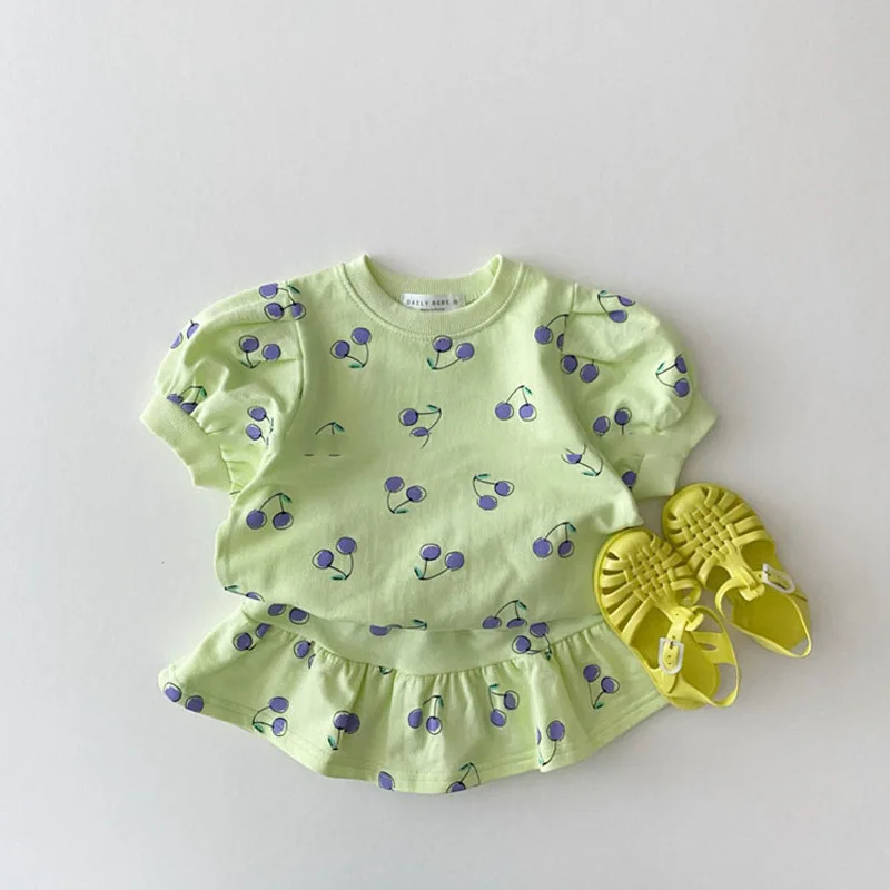 Printed Cherry Top and Bottom Clothes Green Set for Kids Girl Summer 2PC Set Baby Girl Puff Sleeve Pullover Dress Cute Loose
Printed Cherry Top and Bottom Clothes Green Set for Kids Girl Summer 2PC Set Baby Girl Puff Sleeve Pullover Dress Cute Loose