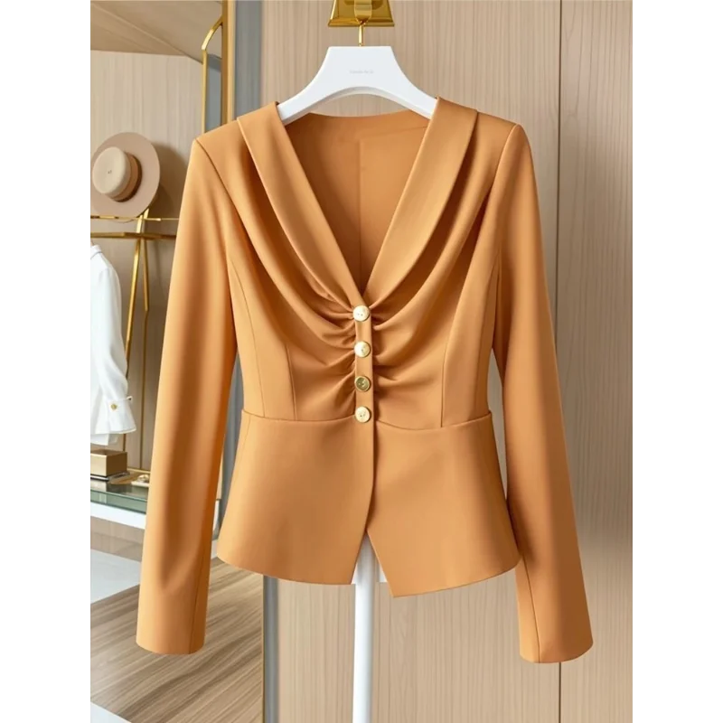 Fashion Suit for Women Early Autumn New Dopamine Design Beautiful Slim Fit Orange V-neck Shirt
Fashion Suit for Women Early Autumn New Dopamine Design Beautiful Slim Fit Orange V-neck Shirt