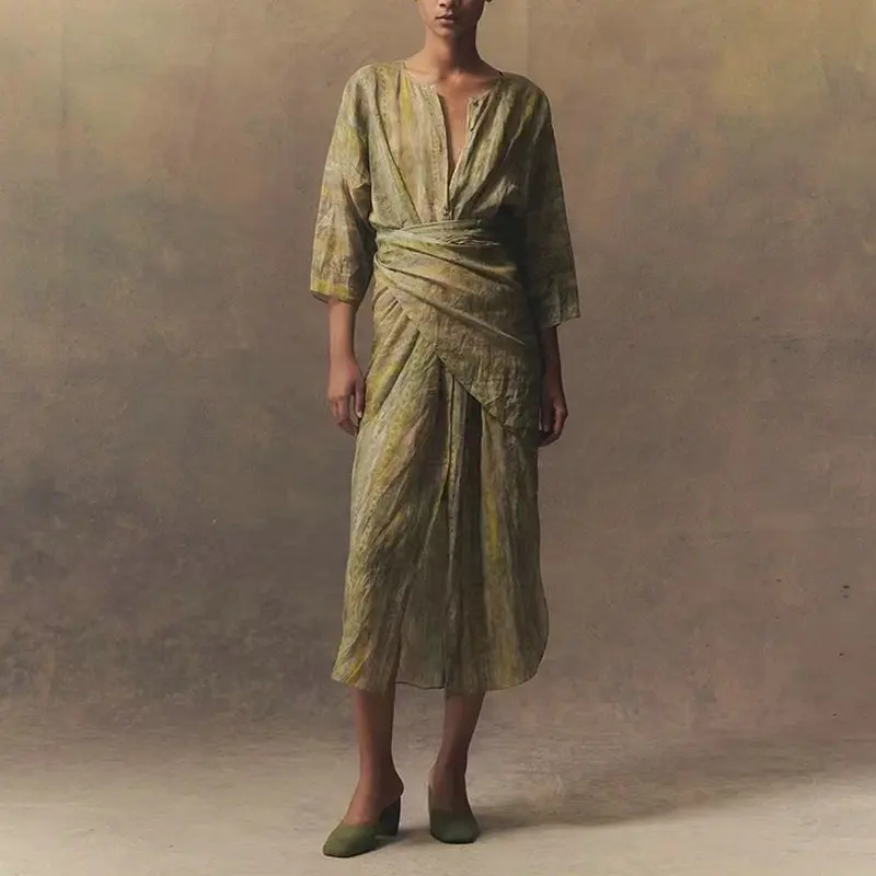 Women's Midi Dress 2024 New Spring Summer Ramie Halo Dyeing Slim Waist Vintage Half Sleeve Robes
Women's Midi Dress 2024 New Spring Summer Ramie Halo Dyeing Slim Waist Vintage Half Sleeve Robes