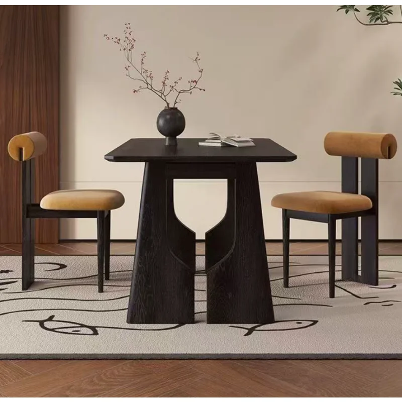Modern French Style Minimalist Stable Solid Wood 6 Seater Dining Table For Family Gatherings
Modern French Style Minimalist Stable Solid Wood 6 Seater Dining Table For Family Gatherings