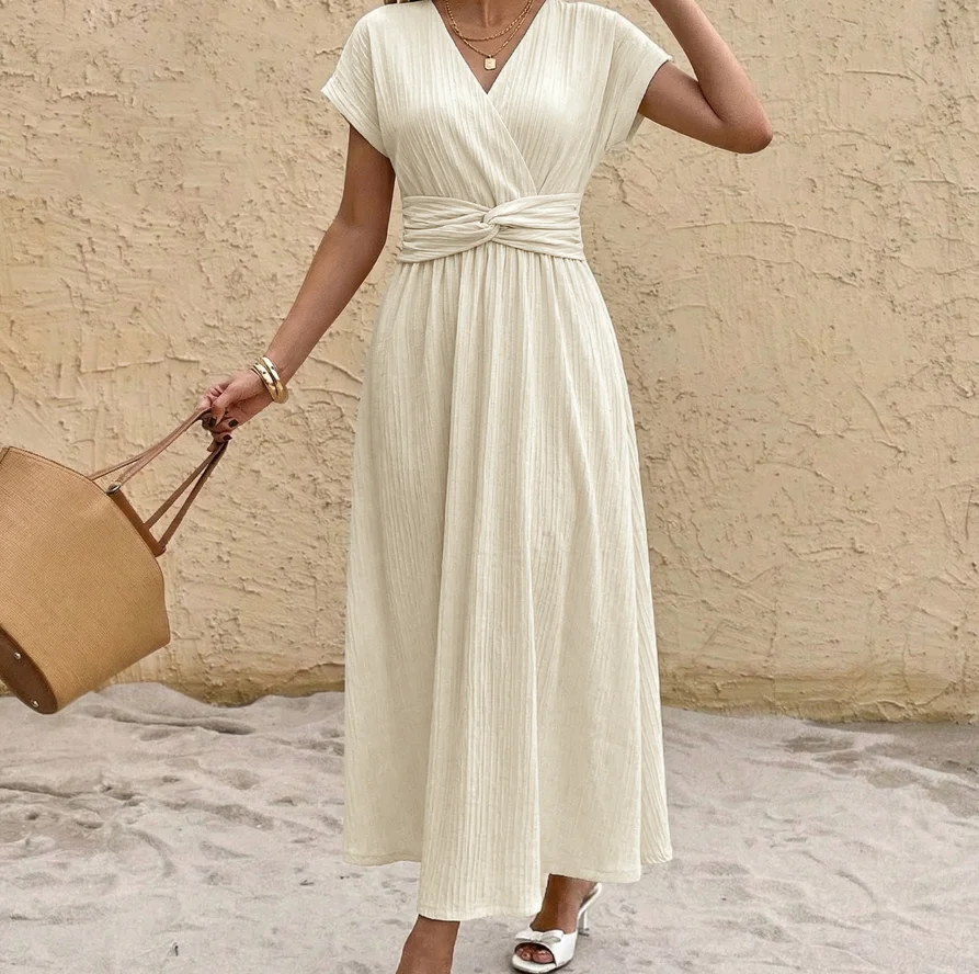 Women's Dress Summer New Intellectual Elegant Style Solid Color Simple V-Neck Twisted Design High Waist Short Sleeved Dress
Women's Dress Summer New Intellectual Elegant Style Solid Color Simple V-Neck Twisted Design High Waist Short Sleeved Dress