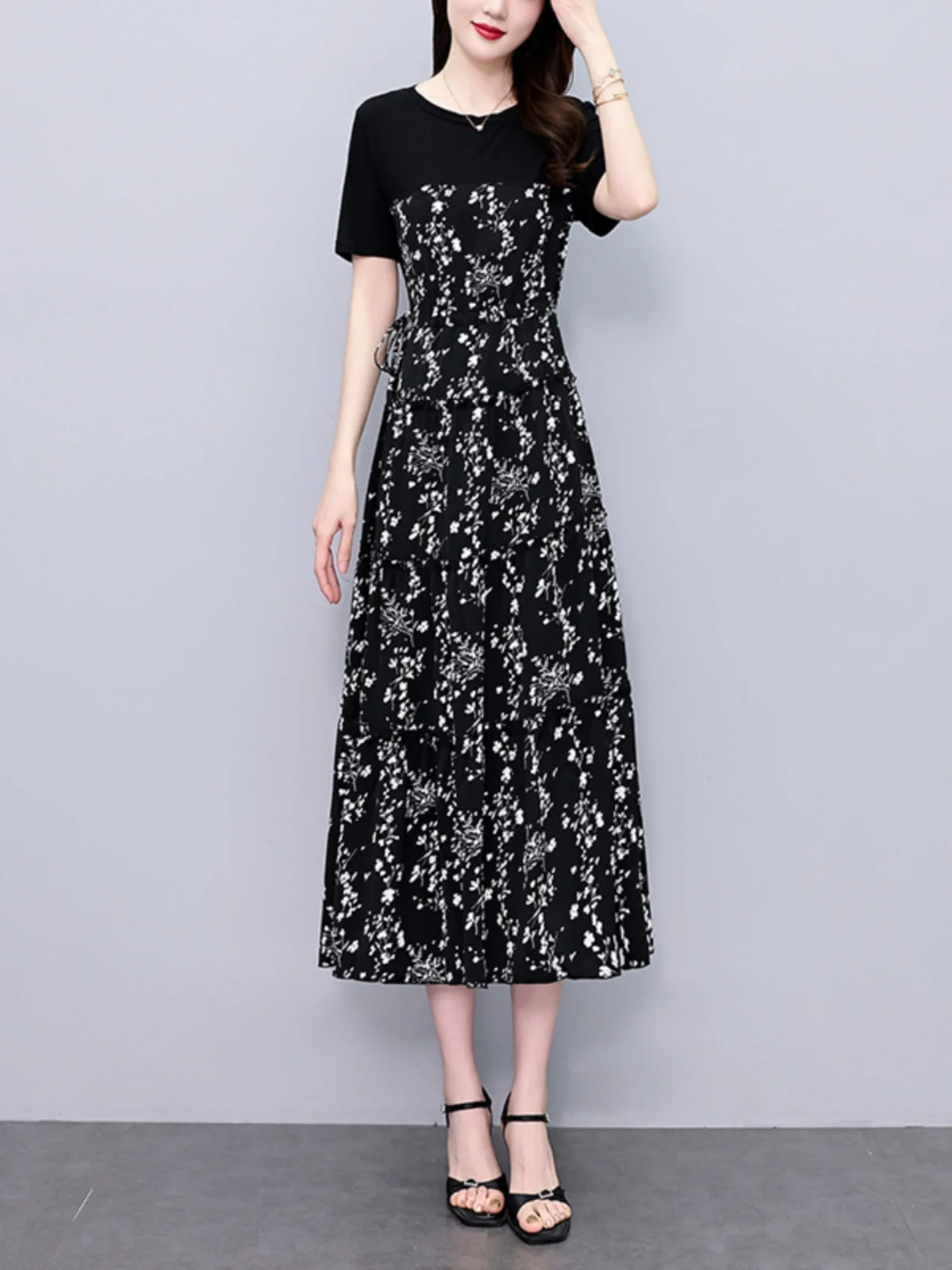Elastic Waist 2024 Summer Chiffon Floral Dress 2024 Waist Thin Belly Long Dress High Waist Legs Long Dresses for Women
Elastic Waist 2024 Summer Chiffon Floral Dress 2024 Waist Thin Belly Long Dress High Waist Legs Long Dresses for Women