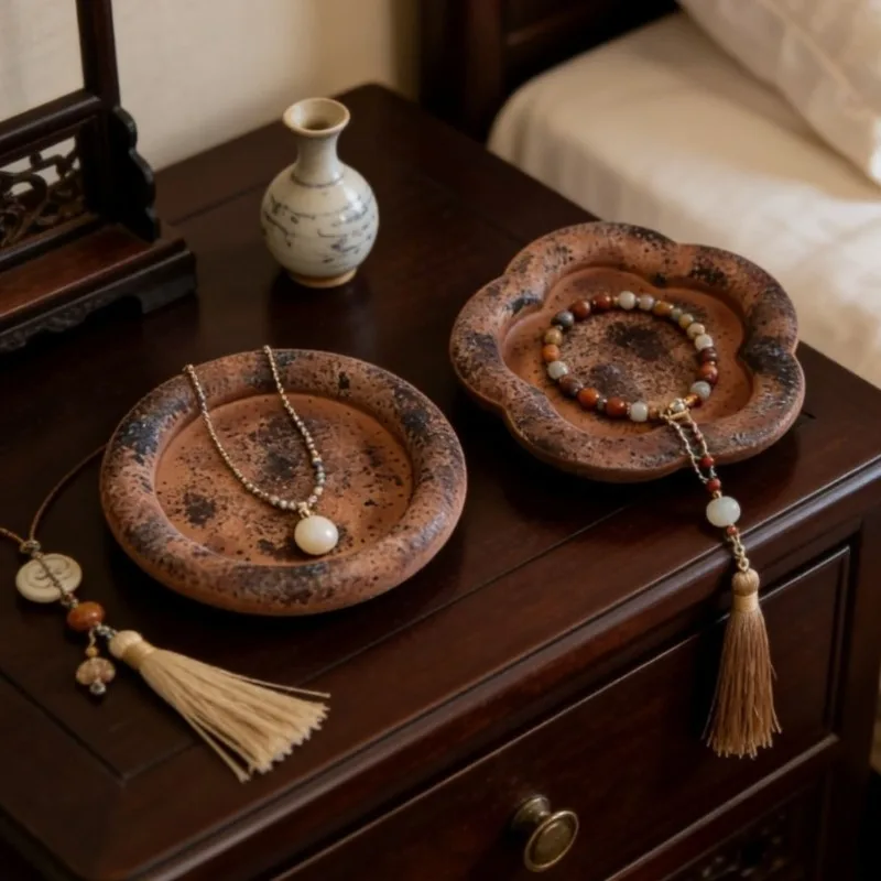 Retro Ring Display Tray Counter Bracelet Earring Displays Trays Portable Necklace Storage Plate Luxury Jewelry Packaging Props
Retro Ring Display Tray Counter Bracelet Earring Displays Trays Portable Necklace Storage Plate Luxury Jewelry Packaging Props