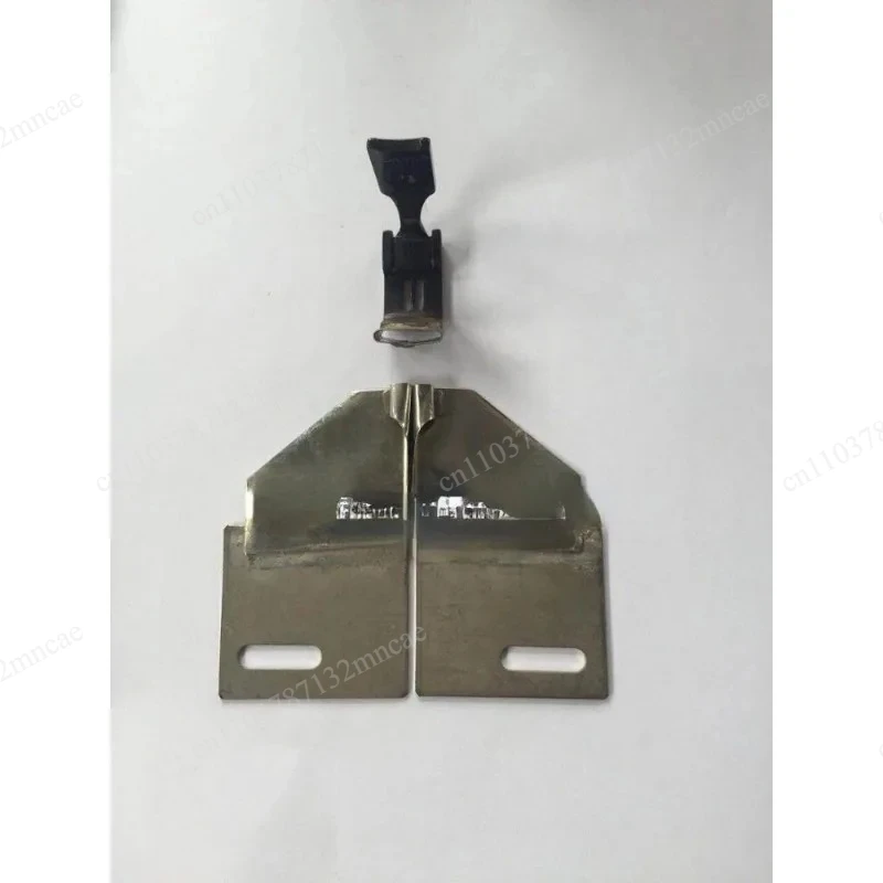 Hat Making Tool Baseball Cap Sandwich Visor Sewing Clip Up Sewing Machine
Hat Making Tool Baseball Cap Sandwich Visor Sewing Clip Up Sewing Machine