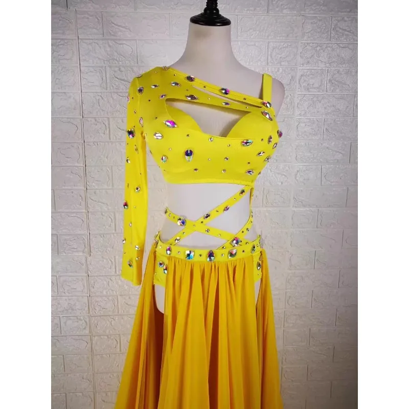 customized handmade custom performance costume belly dancewear set practice bellydance costume yellow bras tops long skirt
customized handmade custom performance costume belly dancewear set practice bellydance costume yellow bras tops long skirt