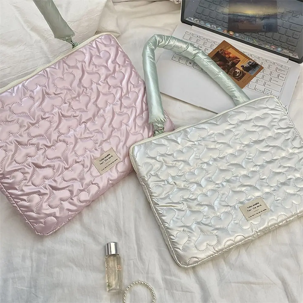 11/13/15.6 Inch Laptop Shoulder Bag Love Heart Large Capacity Tablet Sleeve Case Multifunctional Shockproof Laptop Handbag
11/13/15.6 Inch Laptop Shoulder Bag Love Heart Large Capacity Tablet Sleeve Case Multifunctional Shockproof Laptop Handbag