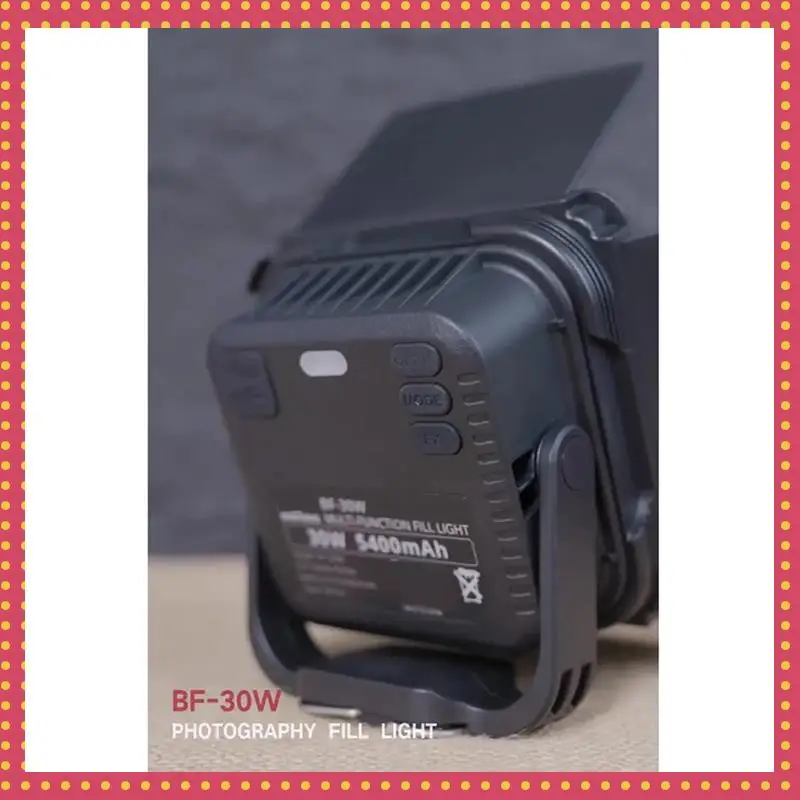 B74A 30W LED Video Light 2500K-9000K Photography Lights Fill Lamp For Photo Studio 180 ° Rotatable Support Frame Outdoor
B74A 30W LED Video Light 2500K-9000K Photography Lights Fill Lamp For Photo Studio 180 ° Rotatable Support Frame Outdoor