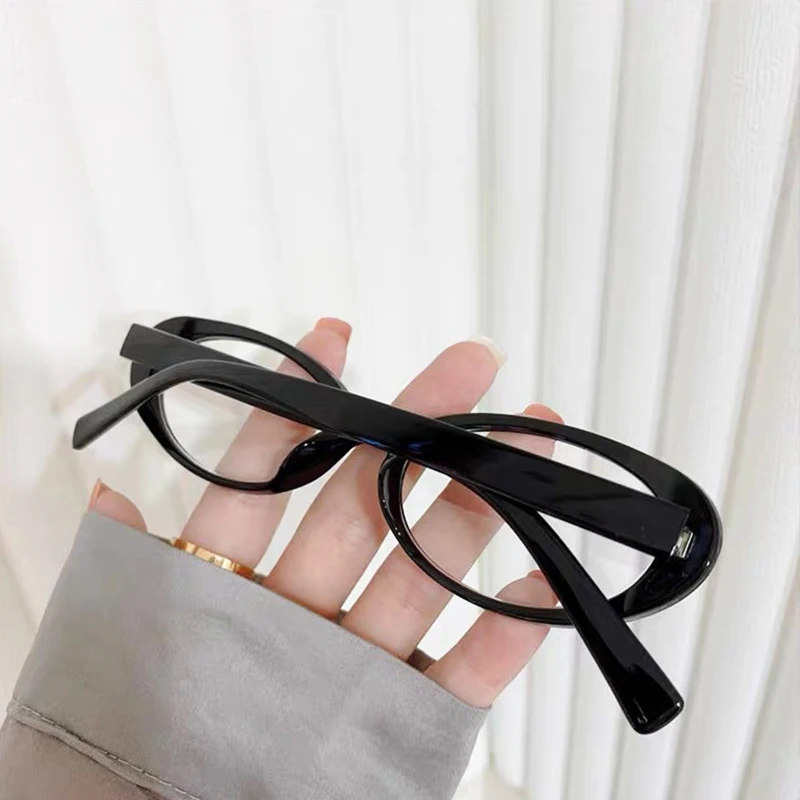 Очки Spice Girls, 5-цветные овальные оправы, очки с защитой от синего света, оправа Millennium для ПК, корейское издание, женские тонкие
Очки Spice Girls, 5-цветные овальные оправы, очки с защитой от синего света, оправа Millennium для ПК, корейское издание, женские тонкие