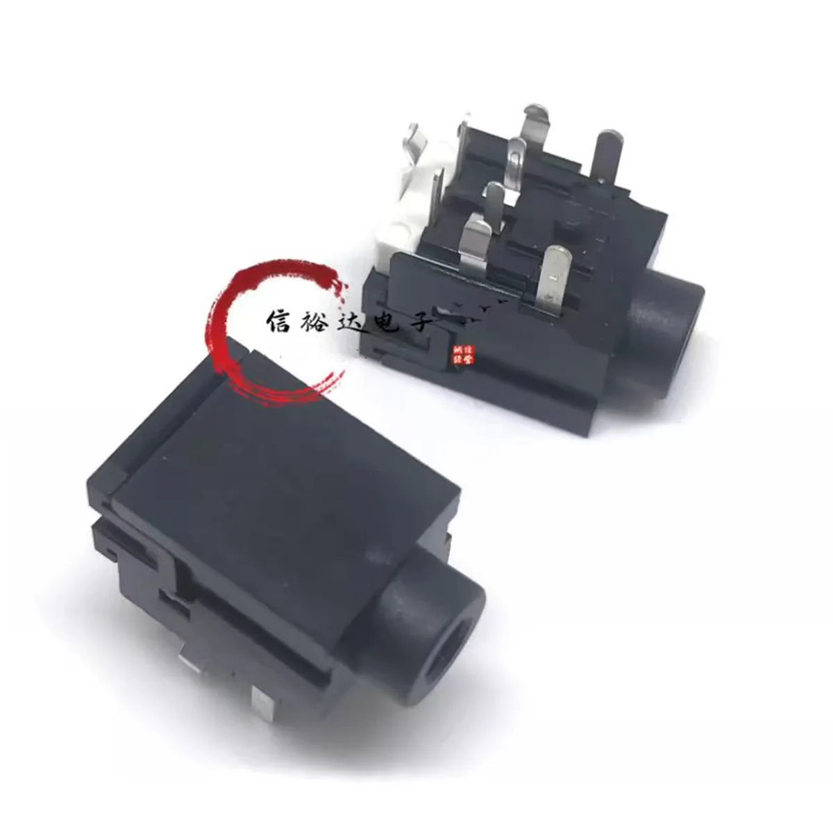 Original new 100% LGS6507-1300FC ear socket connector 3.5mm headphone jack diameter audio port female stereo 3-segment JK35
Original new 100% LGS6507-1300FC ear socket connector 3.5mm headphone jack diameter audio port female stereo 3-segment JK35