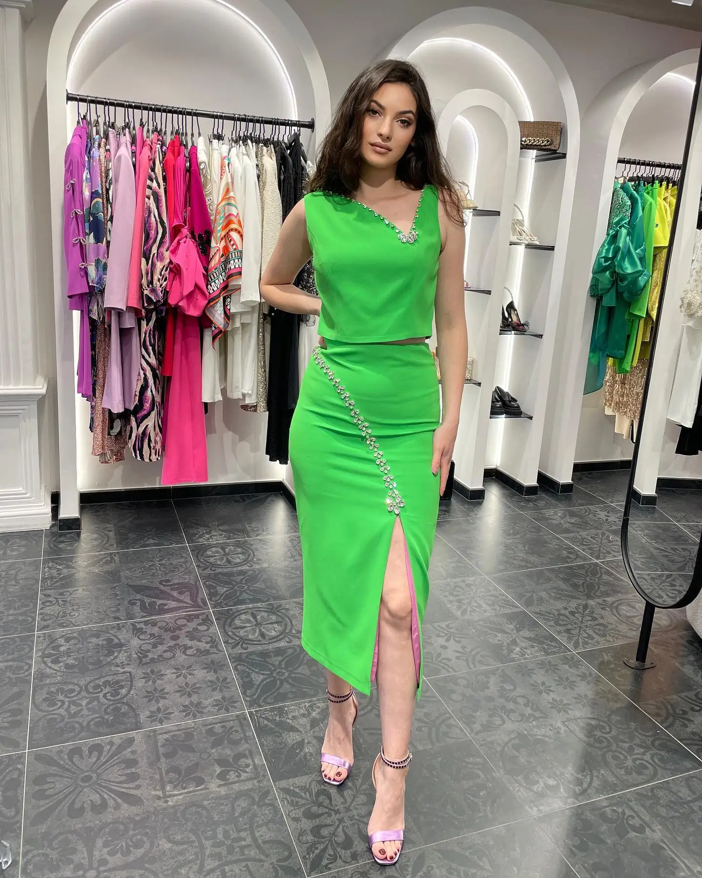 customizedCustomized Green Jersey High Quality Crystal Evening Dress Sexy V-Neck Sleeveless Party Dress Classic فساتين للمناسبات
customizedCustomized Green Jersey High Quality Crystal Evening Dress Sexy V-Neck Sleeveless Party Dress Classic فساتين للمناسبات