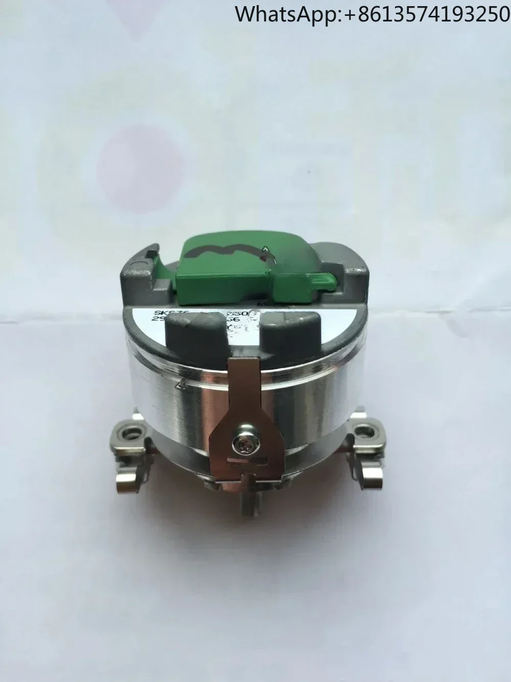 Энкодер SKS36-HFA0-S01 оригинальный и в наличии на складе.
Энкодер SKS36-HFA0-S01 оригинальный и в наличии на складе.