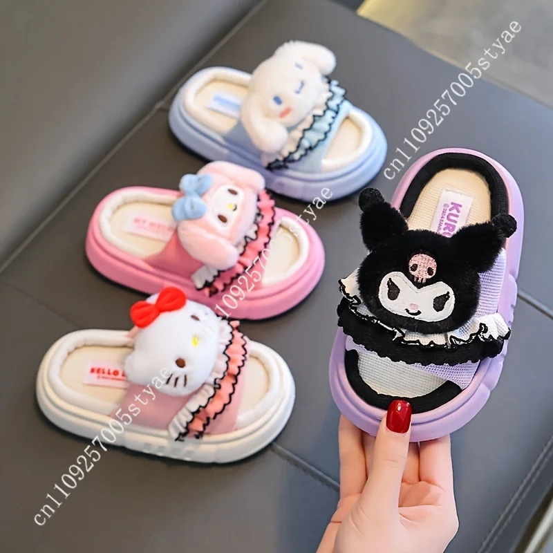 Sanrio Summer Slippers for Boys and Girls Kuromi Breathable Indoor Floor Slipper
Sanrio Summer Slippers for Boys and Girls Kuromi Breathable Indoor Floor Slipper