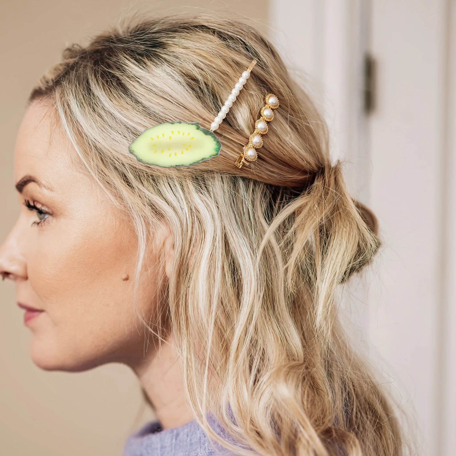 Creative Cucumber Slice Clip Funny Vegetable Barrette Lightweight Strong Grip Resin Hair Accessory For Women Girls Students
Creative Cucumber Slice Clip Funny Vegetable Barrette Lightweight Strong Grip Resin Hair Accessory For Women Girls Students