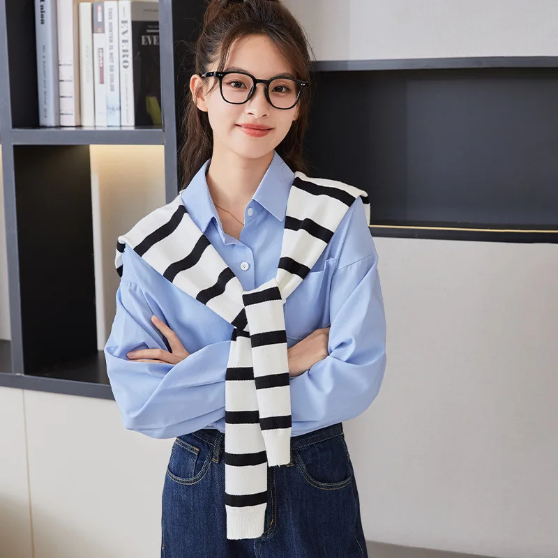Корейский стиль, полосатый вязаный жилет с шалью и воротником для женской повседневной офисной одежды, шаль для комнаты с кондиционером
Корейский стиль, полосатый вязаный жилет с шалью и воротником для женской повседневной офисной одежды, шаль для комнаты с кондиционером