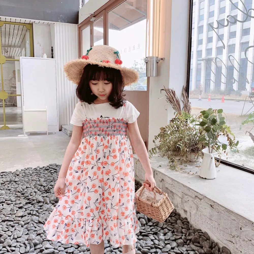 kids girls clothes Full cherry pattern printed sleeveless camisole dress Hand embroidered summer dress
kids girls clothes Full cherry pattern printed sleeveless camisole dress Hand embroidered summer dress