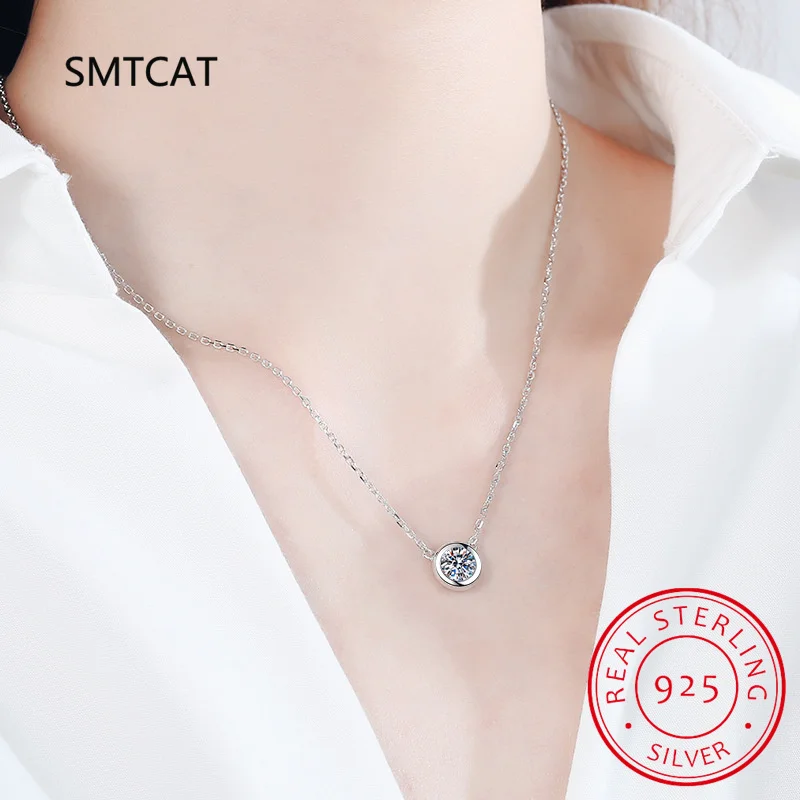 4mm 0.3ct D Color Moissanite Round Brilliant Cutting 18K Gold Plated 45cm 925 Sterling Silver Necklaces Wholesale Colar de Prata
4mm 0.3ct D Color Moissanite Round Brilliant Cutting 18K Gold Plated 45cm 925 Sterling Silver Necklaces Wholesale Colar de Prata