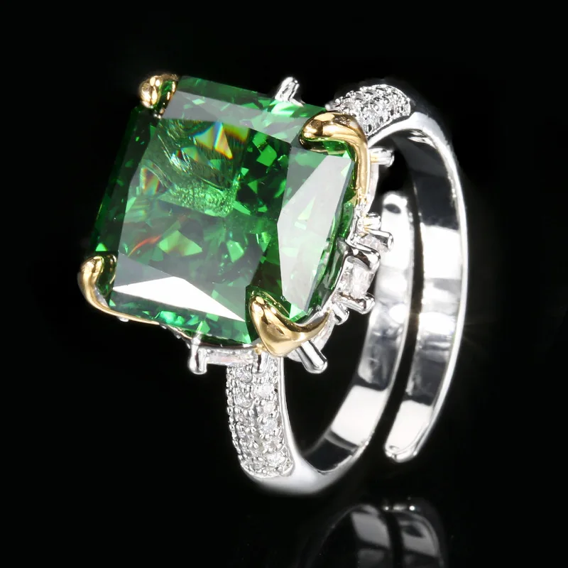 New Gold-Plated High Carbon Diamond Ice Flower Square Diamond Copper Inlaid Princess Square Light Luxury Ring for Women 12*12
New Gold-Plated High Carbon Diamond Ice Flower Square Diamond Copper Inlaid Princess Square Light Luxury Ring for Women 12*12