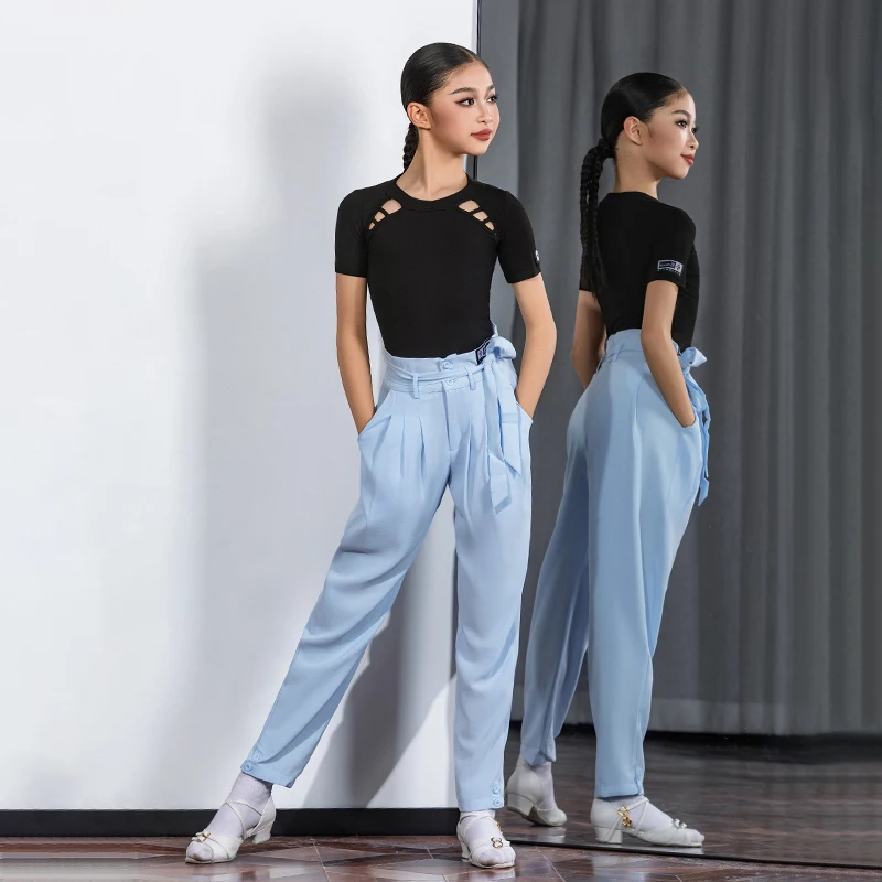 Latin Dance Performance Costumes For Girls Short Sleeve Hollow Tops Split Pants Suit Chacha Rumba Tango Latin Dress Wear DN20994
Latin Dance Performance Costumes For Girls Short Sleeve Hollow Tops Split Pants Suit Chacha Rumba Tango Latin Dress Wear DN20994