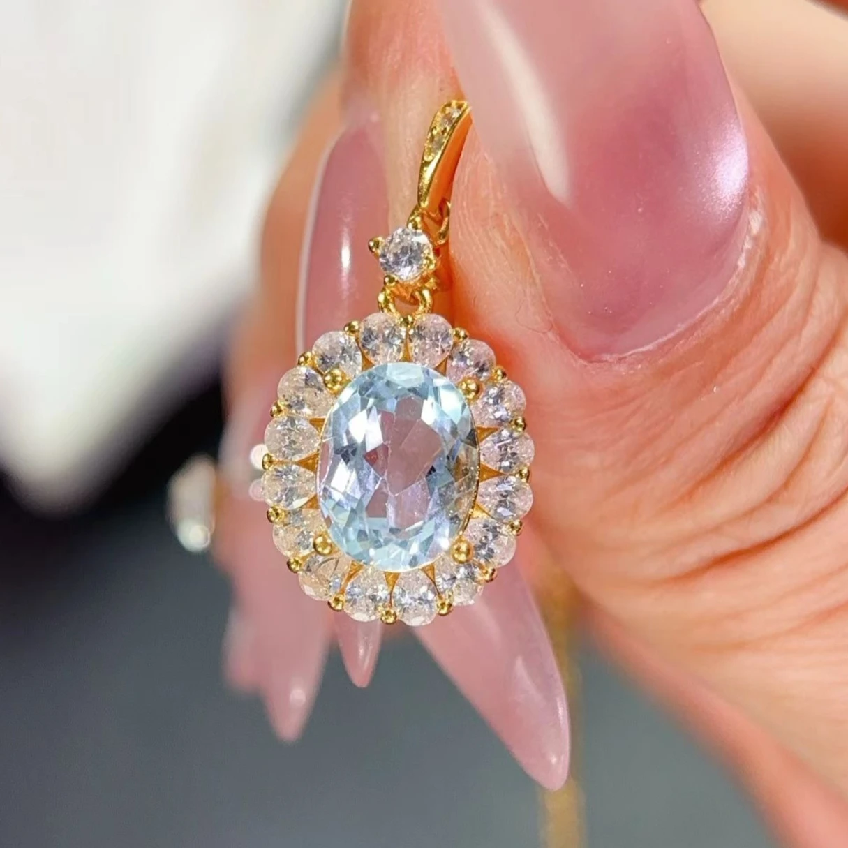 925 Sterling Silver Natural Topaz Pendant Certified Fine Jewelry Hypoallergenic Gold Plated Oval Halo Gemstone Necklace
925 Sterling Silver Natural Topaz Pendant Certified Fine Jewelry Hypoallergenic Gold Plated Oval Halo Gemstone Necklace