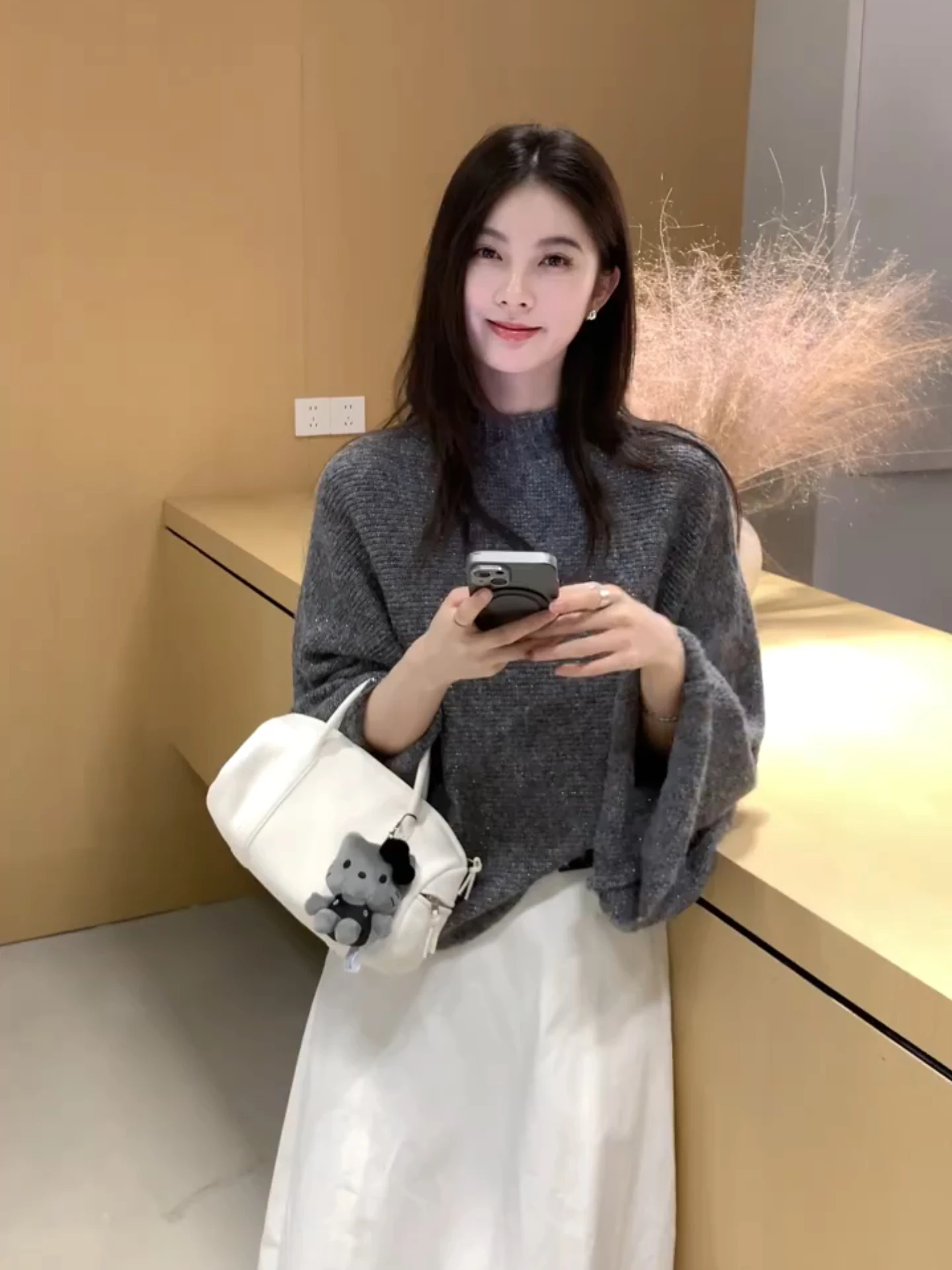 Женский свободный вязаный свитер с высоким воротником Batwing Sve Warm Thi, осень-зима, уникальный красивый топ
Женский свободный вязаный свитер с высоким воротником Batwing Sve Warm Thi, осень-зима, уникальный красивый топ