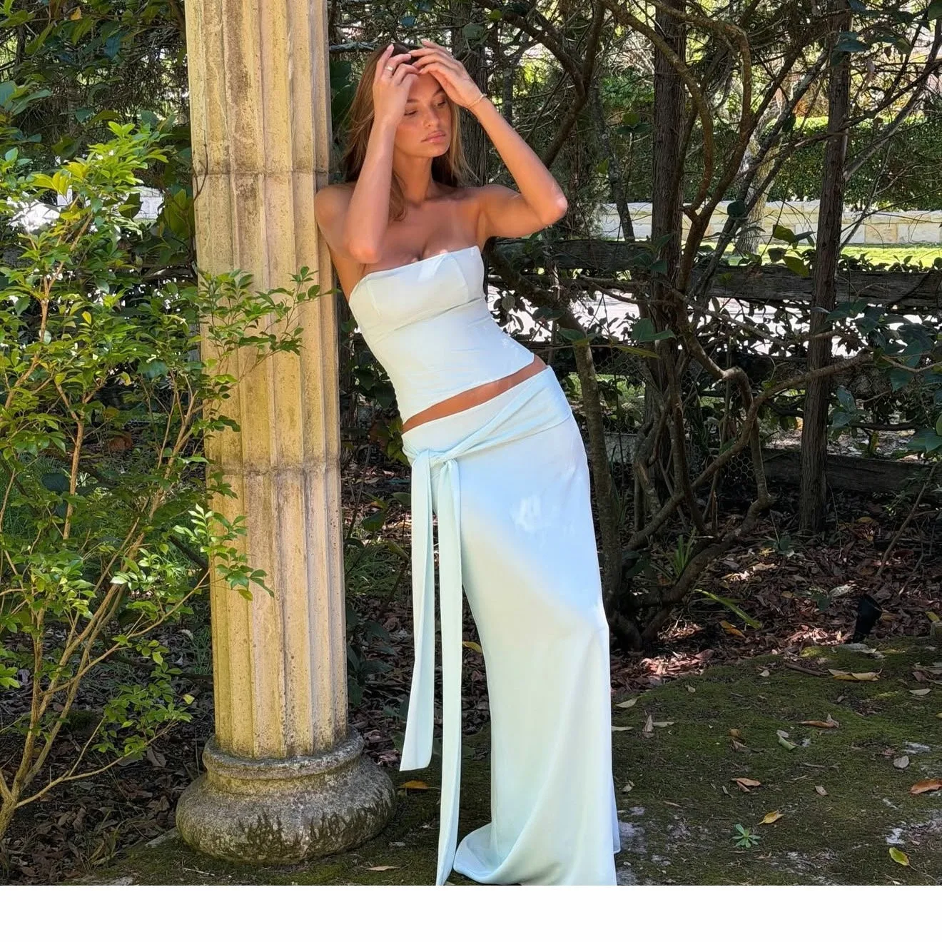 Sexy Strapless Waist Tie Top And Straight Skirt Slimming Two Piece Set Women's Fashionable Cross-Border Clothing Spring Summer
Sexy Strapless Waist Tie Top And Straight Skirt Slimming Two Piece Set Women's Fashionable Cross-Border Clothing Spring Summer