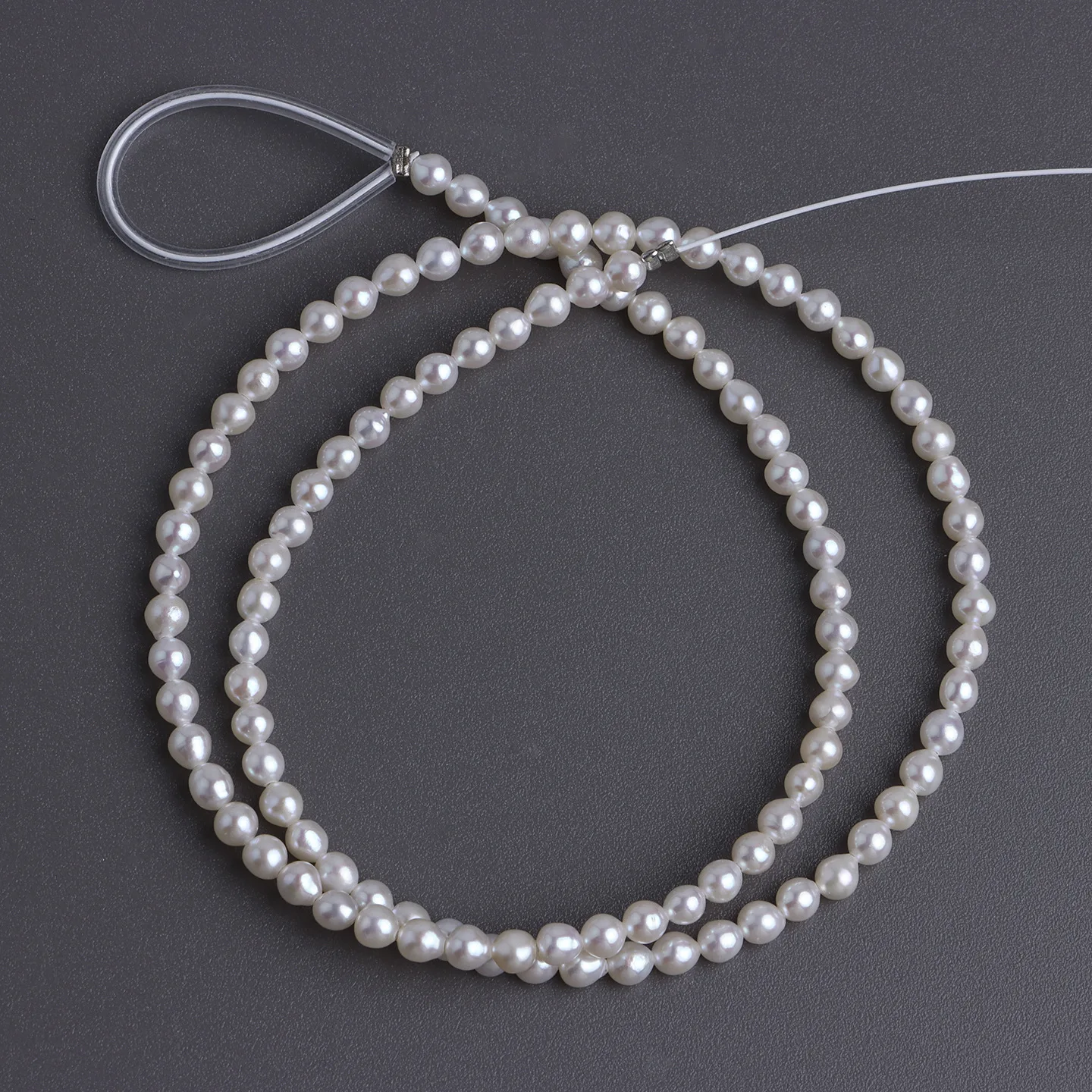 Natural Freshwater Pearls, Aurora 3-4mm Small Water Droplet Shaped Small Point Ak Pearl DIY Jewelry Material Work in Progress
Natural Freshwater Pearls, Aurora 3-4mm Small Water Droplet Shaped Small Point Ak Pearl DIY Jewelry Material Work in Progress