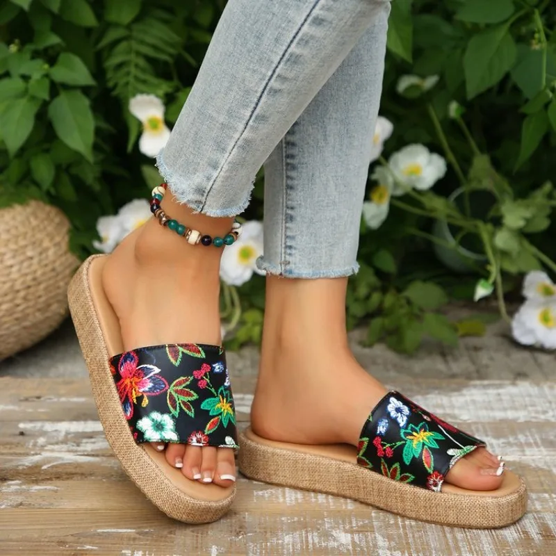 2026 Plus Size Cool Slippers for Women's Summer New Home, Casual Flat Bottomed Straight Drag
2026 Plus Size Cool Slippers for Women's Summer New Home, Casual Flat Bottomed Straight Drag