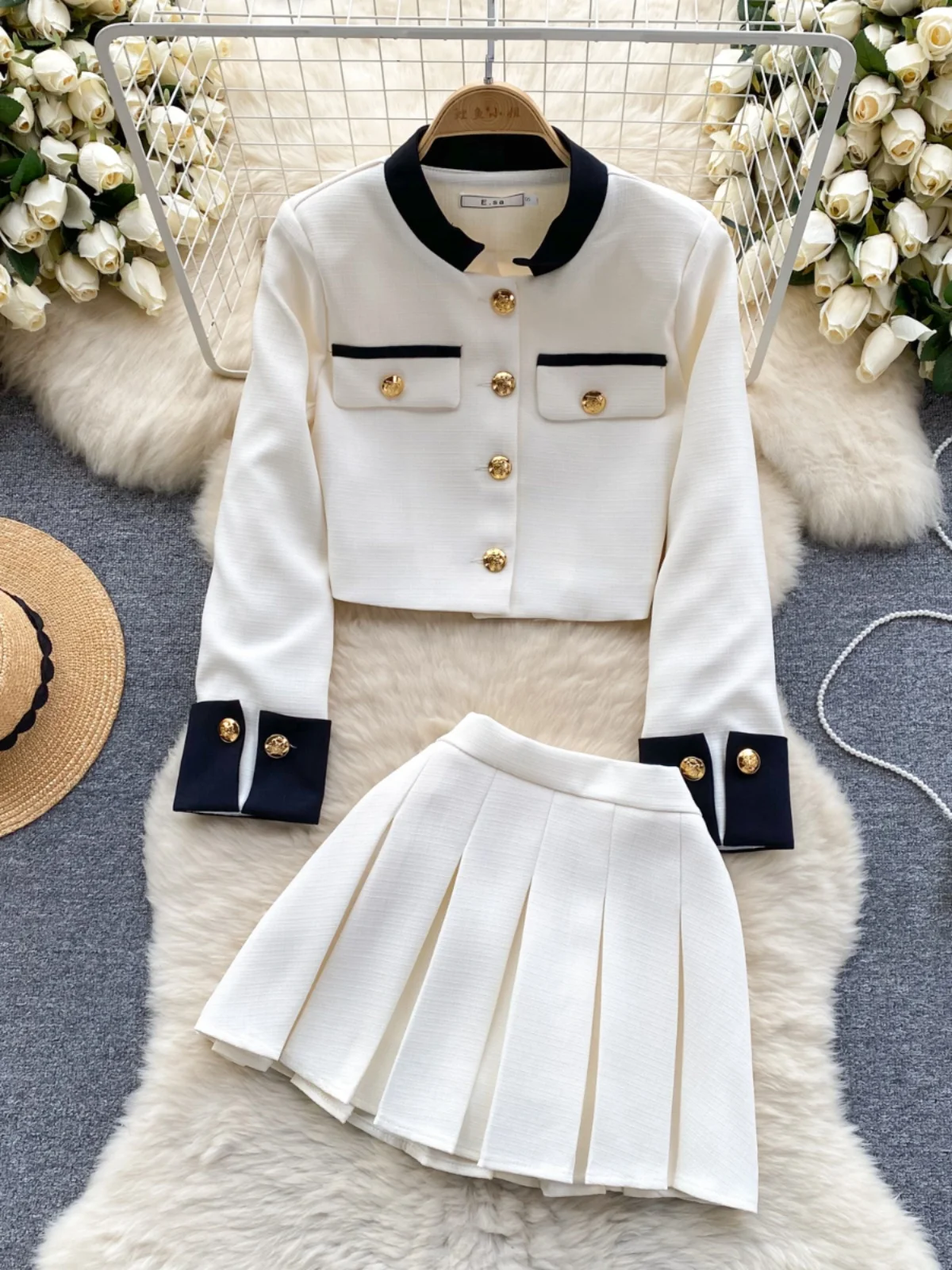 Spring Faion Set Design Sense Color Blo Cardigan plus Pleated Skirt Two Piece Set Little Fraance Sle Young Lady
Spring Faion Set Design Sense Color Blo Cardigan plus Pleated Skirt Two Piece Set Little Fraance Sle Young Lady