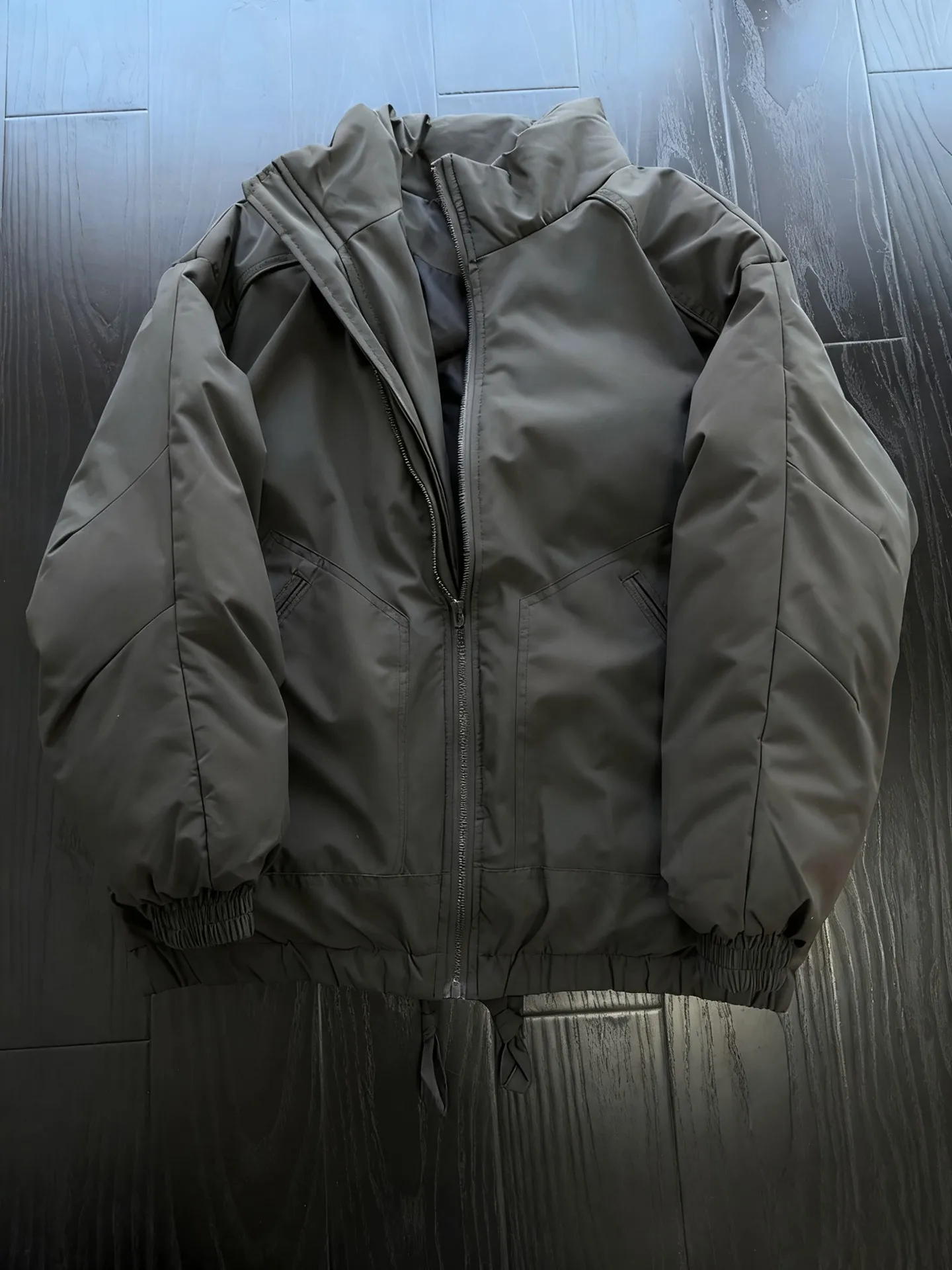 Deep ey American Sle Flight Jaet Cotton Workwear for Men Thiened Stand Collar Baseball Coat oulder Enhancing Winter...
Deep ey American Sle Flight Jaet Cotton Workwear for Men Thiened Stand Collar Baseball Coat oulder Enhancing Winter...