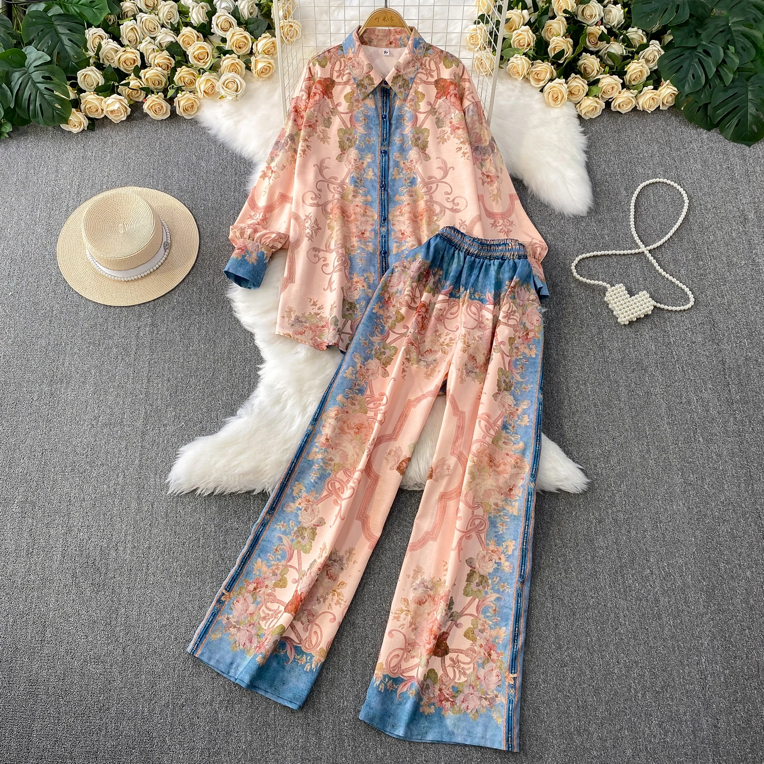 Осенние брюки с принтом, комплект из двух предметов, рубашка с длинными рукавами и лацканами, широкие брюки, костюм, американская мода, женские одинаковые комплекты с цветочным принтом
Осенние брюки с принтом, комплект из двух предметов, рубашка с длинными рукавами и лацканами, широкие брюки, костюм, американская мода, женские одинаковые комплекты с цветочным принтом