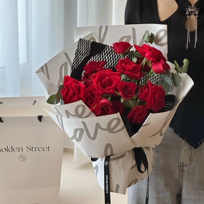 58x58cm Valentines Day Bouquet Pack Materials Gifts Rose Packing Papers Waterproof Flower Shop Floral Handmade Decoration Paper
58x58cm Valentines Day Bouquet Pack Materials Gifts Rose Packing Papers Waterproof Flower Shop Floral Handmade Decoration Paper