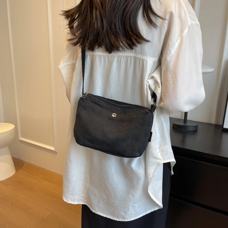 Small Canvas Women's Bag Black Shoulder Cross Bag Female Messenger Bag Y2K Eco Bag Korean Shopper Student Handbags Side Bag Book
Small Canvas Women's Bag Black Shoulder Cross Bag Female Messenger Bag Y2K Eco Bag Korean Shopper Student Handbags Side Bag Book