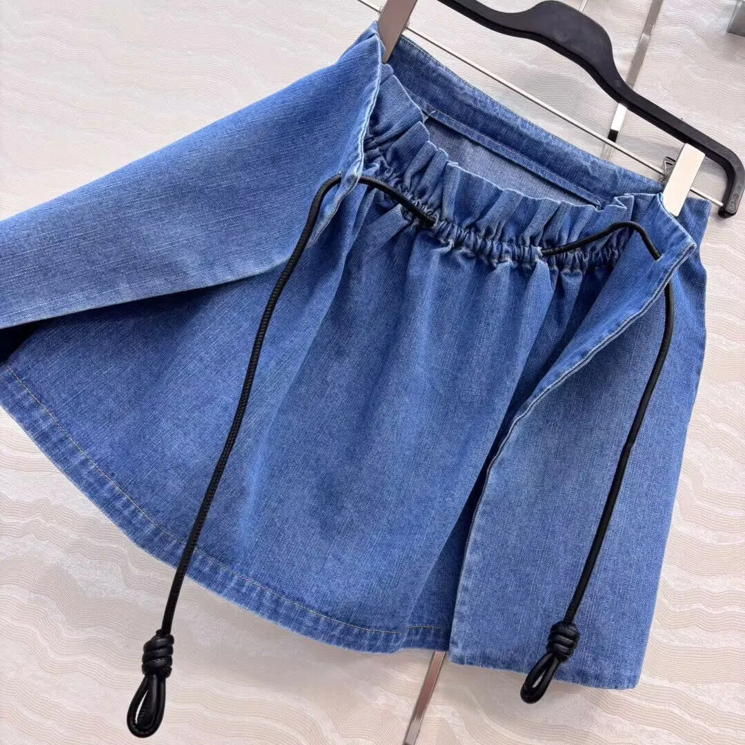 2025 New Fashion High Waist Lace-up Belt Blue Denim Skirts Womens Streetwear A-line Split Solid Color Sweet All-matched Skirt
2025 New Fashion High Waist Lace-up Belt Blue Denim Skirts Womens Streetwear A-line Split Solid Color Sweet All-matched Skirt