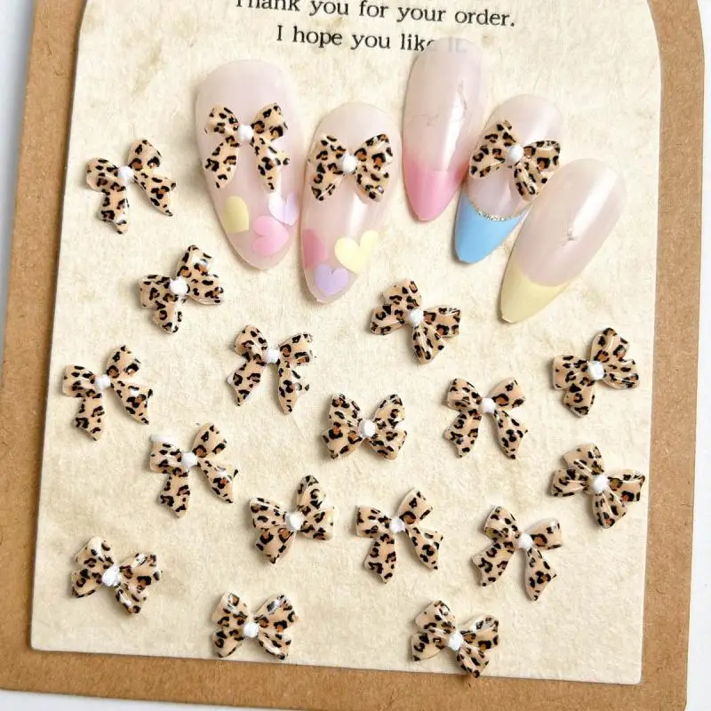 30PCS 3D Sweet Leopard Print Bow Nail Charms Resin Cartoon Ribbon Bow Nail Art Decorations Phone Case DIY Craft Accessories
30PCS 3D Sweet Leopard Print Bow Nail Charms Resin Cartoon Ribbon Bow Nail Art Decorations Phone Case DIY Craft Accessories