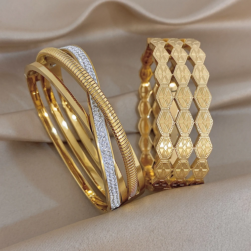 Creative Geometric Splicing Multi-layer Interleave Stainless Steel Bangle for Women Golden Waterproof Spring Bracelet Jewelry
Creative Geometric Splicing Multi-layer Interleave Stainless Steel Bangle for Women Golden Waterproof Spring Bracelet Jewelry
