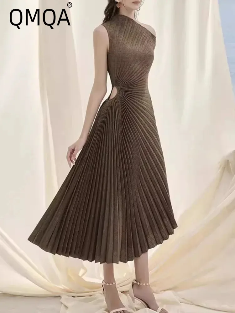 QMQA Fashion Women's Elegant Banquet Dresses Strapless Wrinkles Irregular High Waist Pletaed Evening Dress 2025 New Style 1A310
QMQA Fashion Women's Elegant Banquet Dresses Strapless Wrinkles Irregular High Waist Pletaed Evening Dress 2025 New Style 1A310