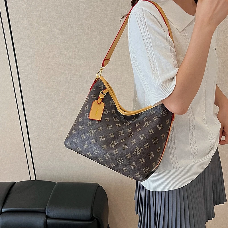 Luxury Brand Classic Elegant Leather Shoulder Bag For Women Messenger Bag Crossbody Bag Popular
Luxury Brand Classic Elegant Leather Shoulder Bag For Women Messenger Bag Crossbody Bag Popular