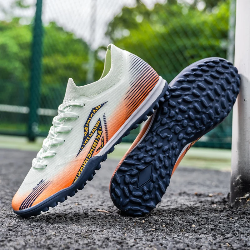 TF Soccer Shoes For Kids Youth PU Fabric Upper Rubber Sole Wear-resistant Non-slip Training Football Boots
TF Soccer Shoes For Kids Youth PU Fabric Upper Rubber Sole Wear-resistant Non-slip Training Football Boots