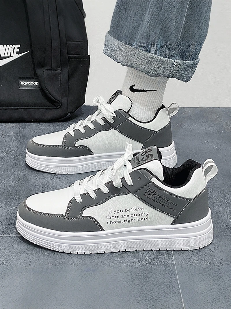 Men's Casual Flat Sports Shoes 2026 New Summer Trend Lightweight Breathable Youth Fashion Single Shoes Outdoor Low Top
Men's Casual Flat Sports Shoes 2026 New Summer Trend Lightweight Breathable Youth Fashion Single Shoes Outdoor Low Top