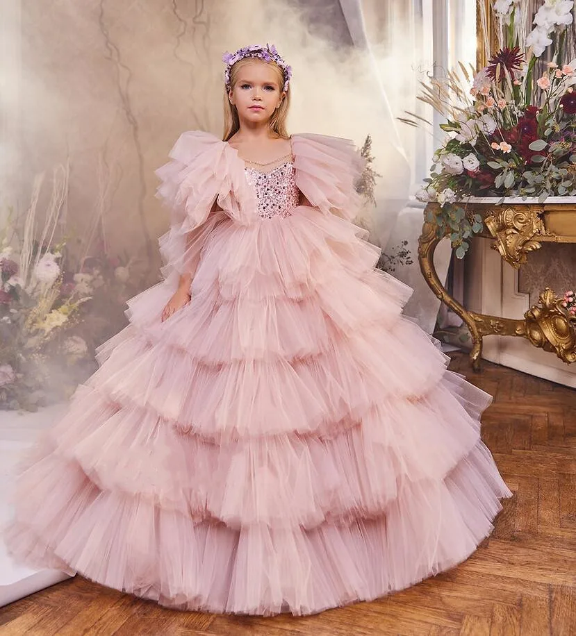 Elegant Flower Girl Dress with Train V Neck Fluffy Tulle Kids Pageant Dress Birthday Party Gown Princess First Communion Dress
Elegant Flower Girl Dress with Train V Neck Fluffy Tulle Kids Pageant Dress Birthday Party Gown Princess First Communion Dress