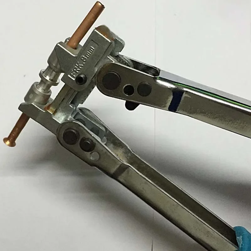 Stainless Steel Refrigerator Lock Ring Crimping Pliers - Manual Welding Free Flameless Connection Tool for Home Appliance Repair
Stainless Steel Refrigerator Lock Ring Crimping Pliers - Manual Welding Free Flameless Connection Tool for Home Appliance Repair