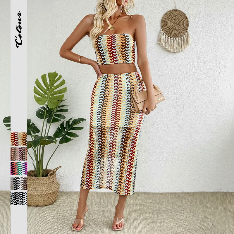 A New Cross-border Sexy Vacation-style Set Featuring A Wavy Strapless Top and Hip-hugging Slit Long Dress for Women's Fashion
A New Cross-border Sexy Vacation-style Set Featuring A Wavy Strapless Top and Hip-hugging Slit Long Dress for Women's Fashion