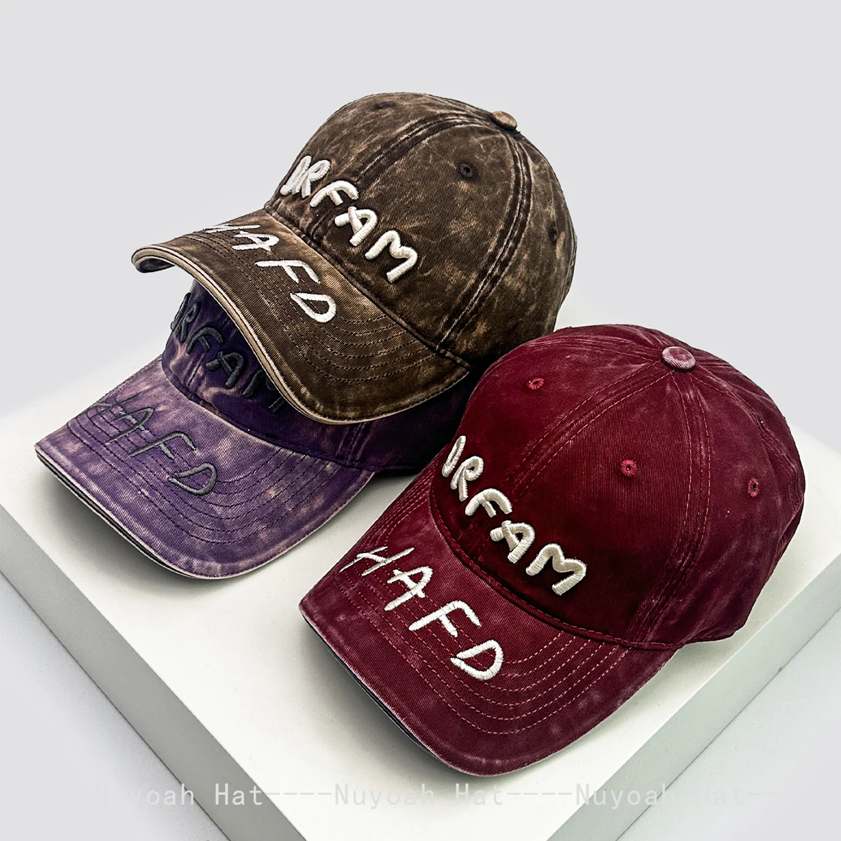 New Unisex American 3D Letter Embroidery Baseball Hats Sunshade Hip Hop Versatile Street Peaked Caps Personal Fashion Bandhnu
New Unisex American 3D Letter Embroidery Baseball Hats Sunshade Hip Hop Versatile Street Peaked Caps Personal Fashion Bandhnu