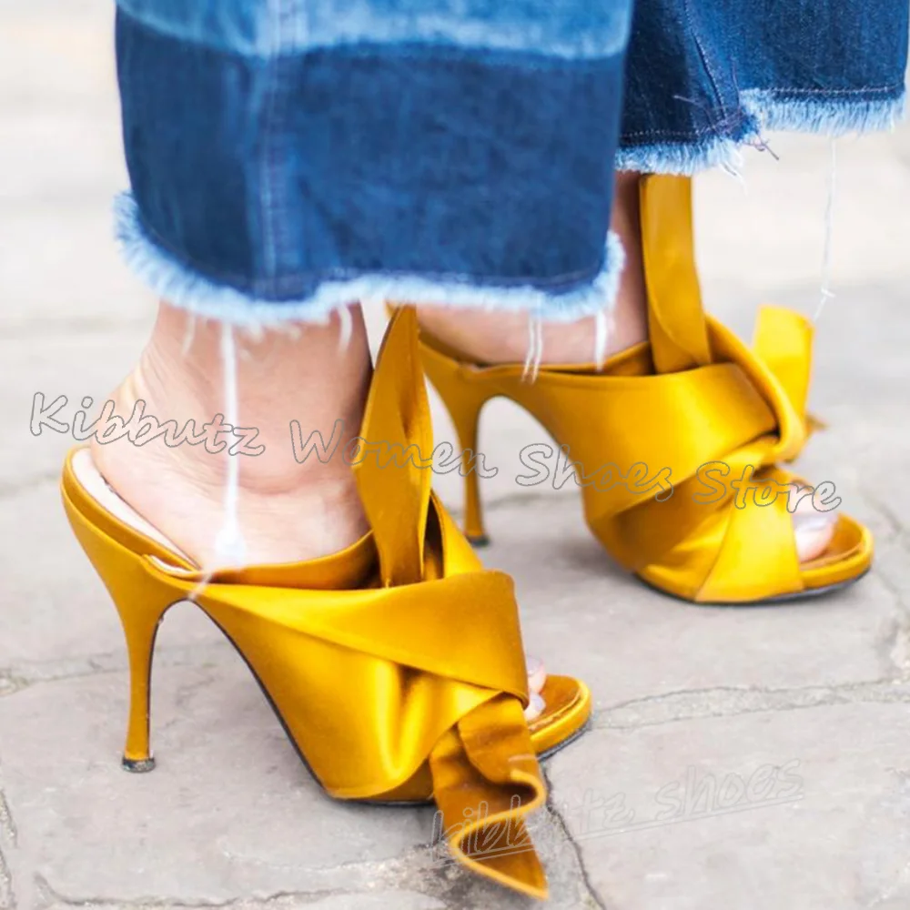 Атласные сандалии-тапочки, однотонные тапочки с круглым носком, модные новые сексуальные элегантные лаконичные вечерние свадебные туфли на тонком высоком каблуке, новинка
Атласные сандалии-тапочки, однотонные тапочки с круглым носком, модные новые сексуальные элегантные лаконичные вечерние свадебные туфли на тонком высоком каблуке, новинка