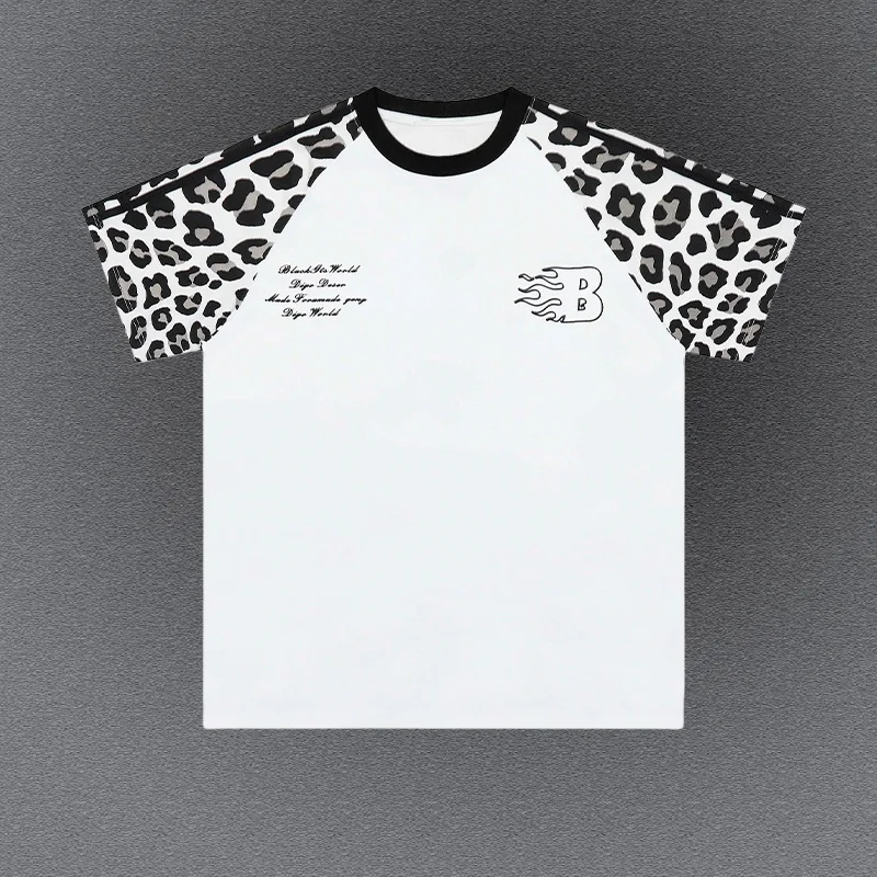25/26 NEW Leopard Print Short Sleeve T-shirt Mens Letter Print Summer High Street Crew Neck Raglan Sleeve Loose Tee Men 
25/26 NEW Leopard Print Short Sleeve T-shirt Mens Letter Print Summer High Street Crew Neck Raglan Sleeve Loose Tee Men