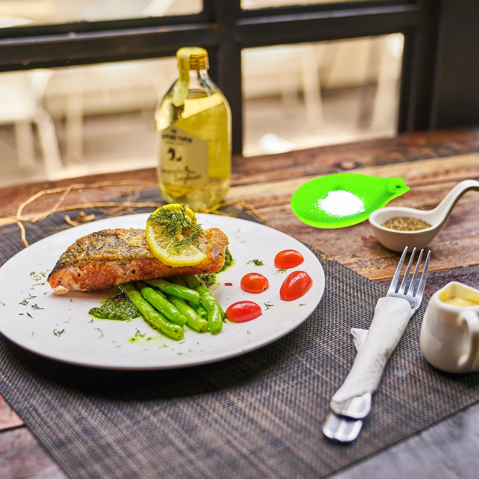 4pcs Spoon Rests Holder Kitchen Utensil Heat Resistance Silica Gel Saucer Plates Ladle Rack Dining Tableware Set Cookware 
4pcs Spoon Rests Holder Kitchen Utensil Heat Resistance Silica Gel Saucer Plates Ladle Rack Dining Tableware Set Cookware